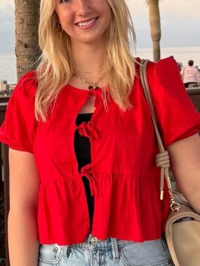 Women's Red Tie-Front Short Sleeve Top